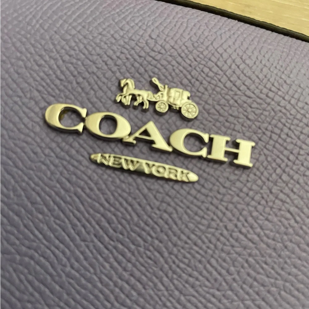 Coach Light Purple Small Camera Bag - Picture 4 of 5